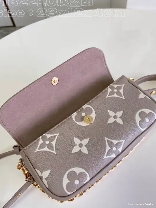 FS CHEAP VUITTON Chain Wallet LOUIS Ivy-23.5*12*4.3cm on 0621